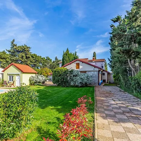 3 Bedroom Stunning In
